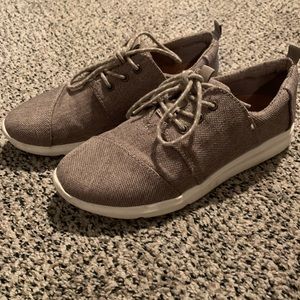 Toms Tennis Shoes